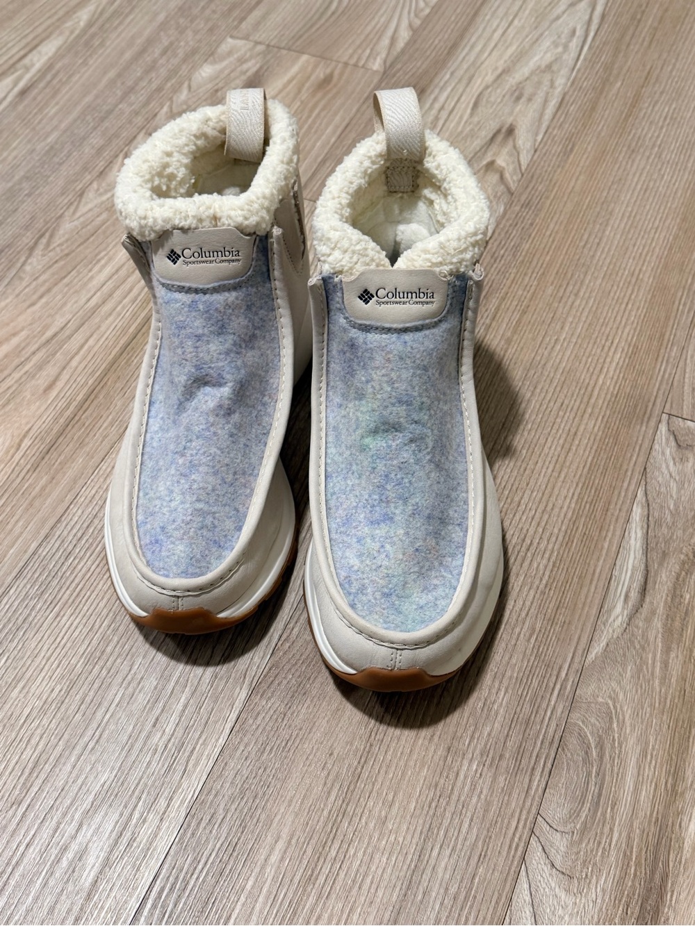 Columbia Kids Cream & Light Blue Fleece-Lined Slip-On Boots